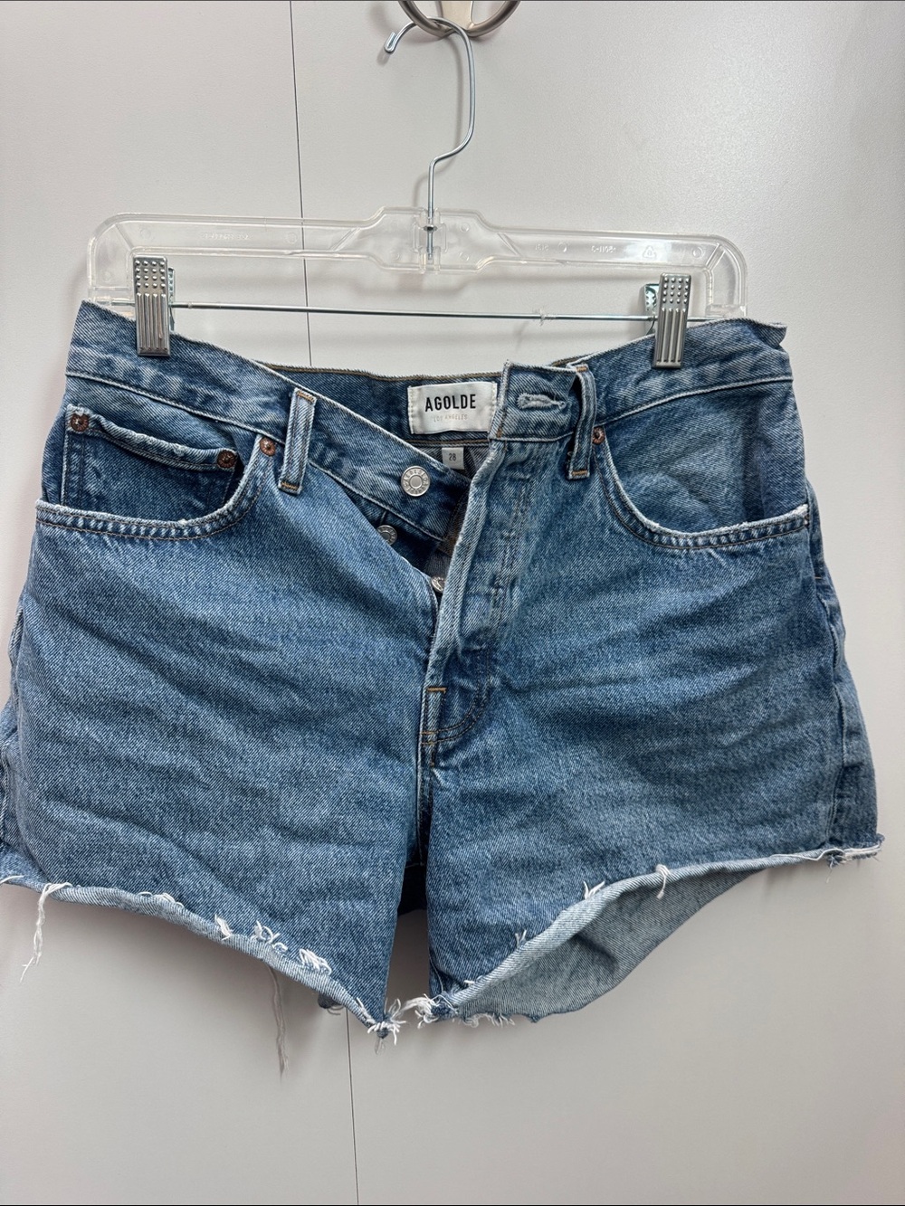 Agolde Vintage Cutoff High-Rise Denim Shorts in Medium Blue Parker Long